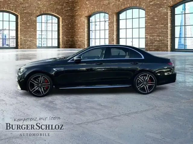 Mercedes-Benz E 63 AMG