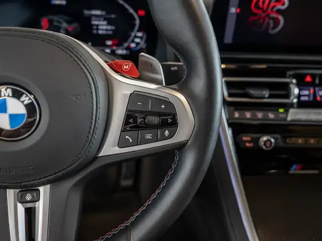 BMW M8