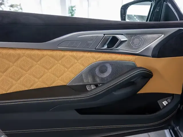 BMW M8