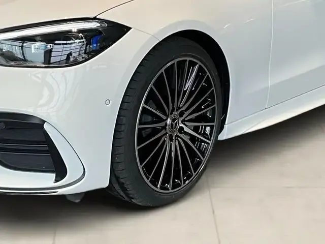 Mercedes-Benz C 200