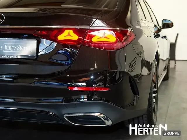 Mercedes-Benz E 200