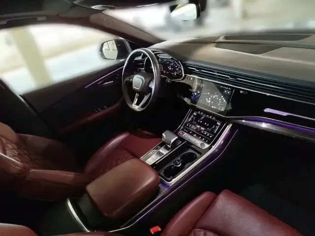 Audi SQ8