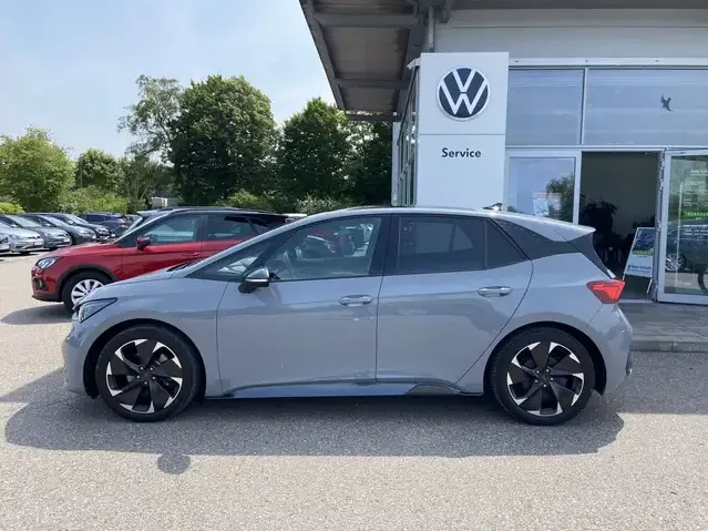 CUPRA Born