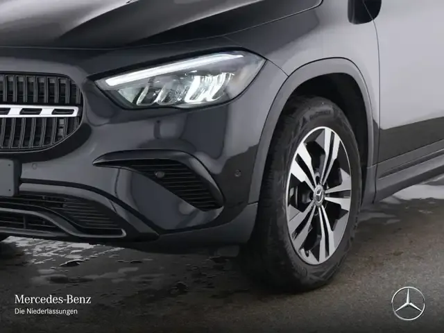 Mercedes-Benz GLA 180