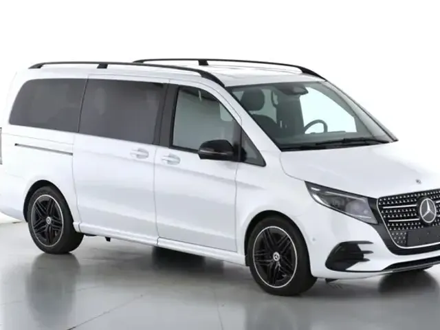 Mercedes-Benz V 250