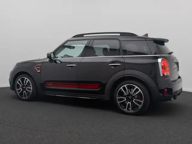 MINI John Cooper Works Countryman