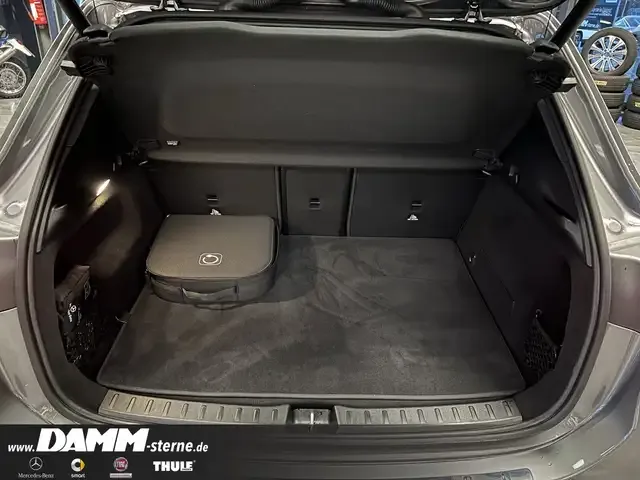 Mercedes-Benz EQA 300