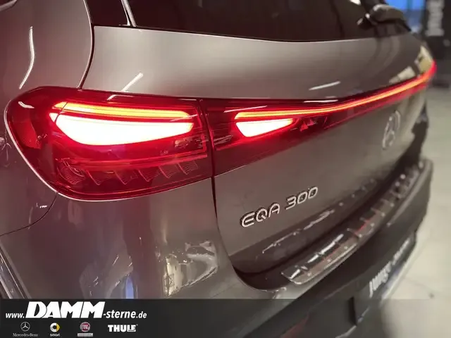 Mercedes-Benz EQA 300