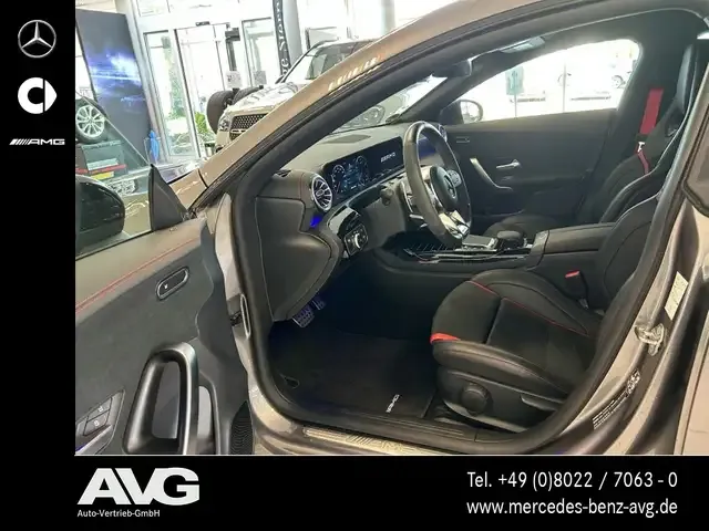 Mercedes-Benz CLA 45 AMG