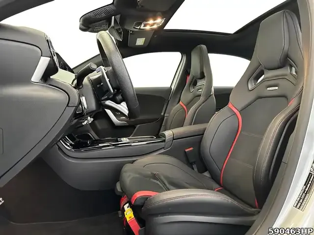 Mercedes-Benz A 35 AMG