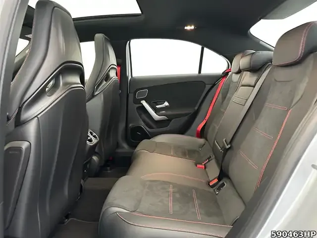 Mercedes-Benz A 35 AMG