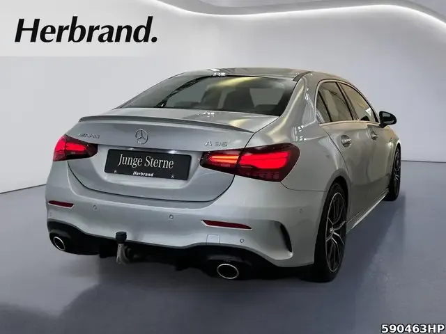 Mercedes-Benz A 35 AMG