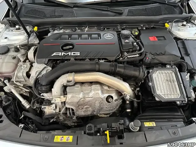 Mercedes-Benz A 35 AMG