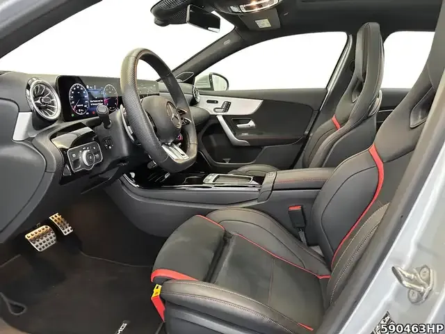 Mercedes-Benz A 35 AMG