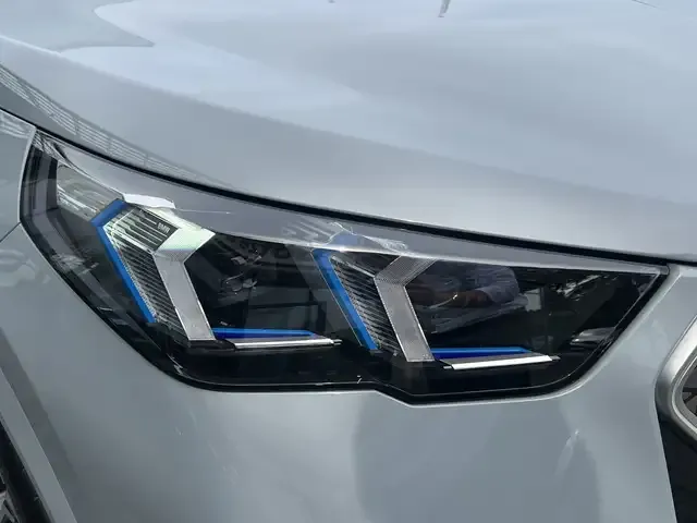 BMW iX2