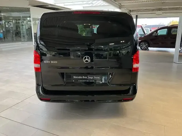 Mercedes-Benz EQV 300