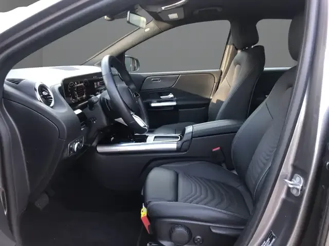 Mercedes-Benz B 250