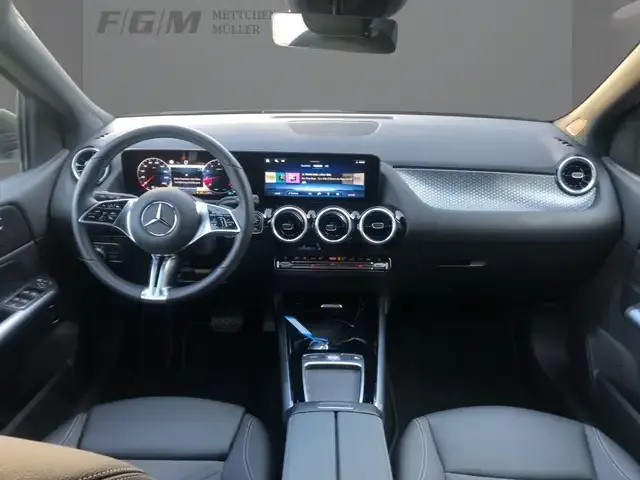 Mercedes-Benz B 250