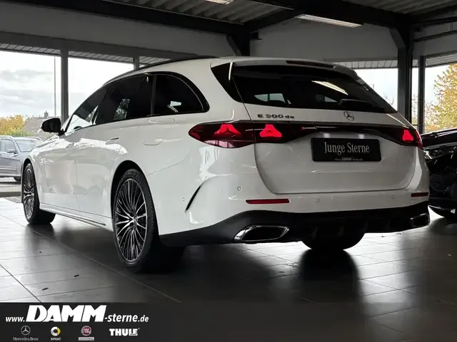Mercedes-Benz E 300