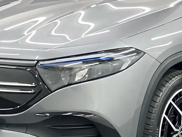 Mercedes-Benz EQA 250