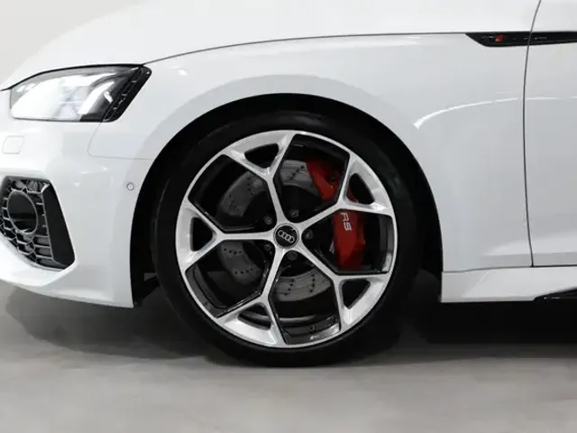 Audi RS5