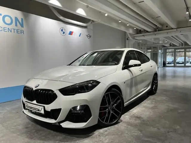BMW 220