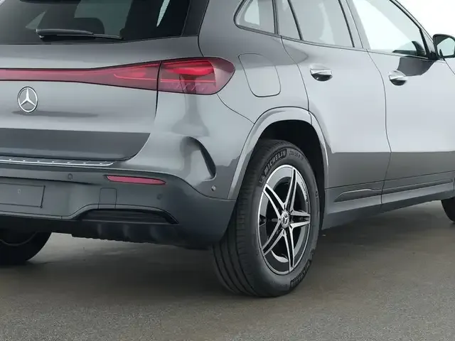 Mercedes-Benz EQA 250