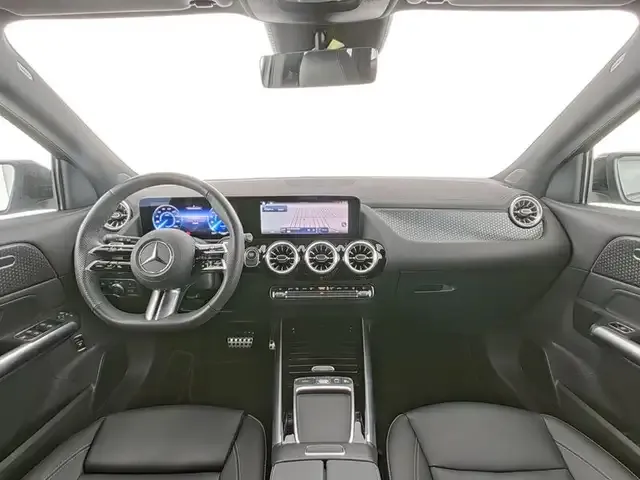 Mercedes-Benz EQA 250