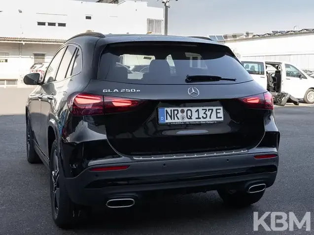 Mercedes-Benz GLA 250