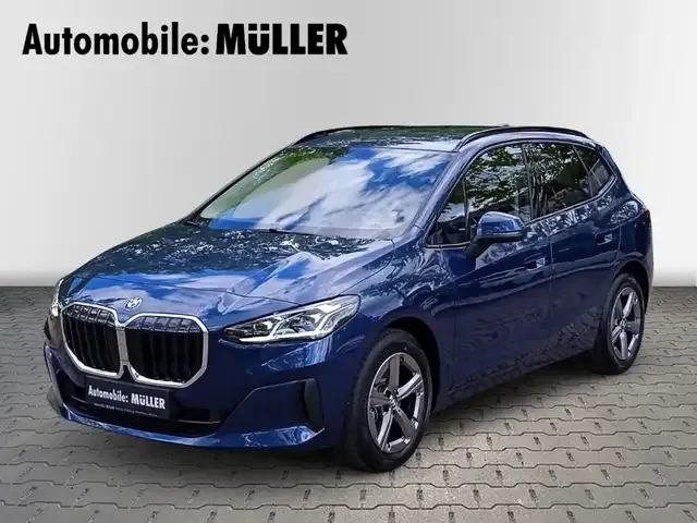 BMW 220