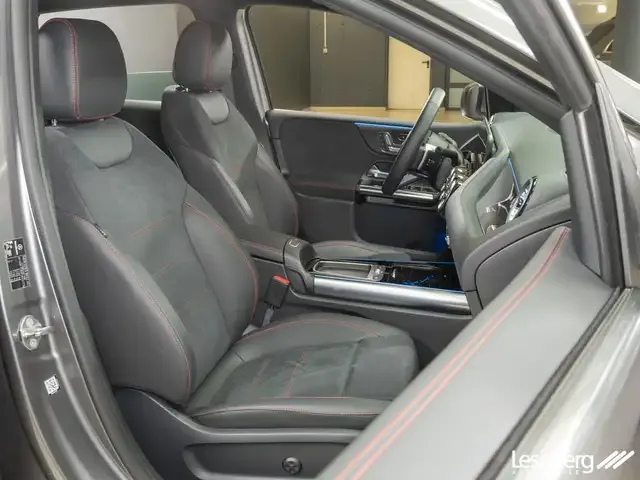 Mercedes-Benz B 220