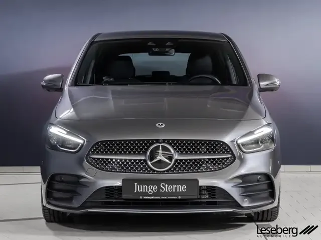 Mercedes-Benz B 220