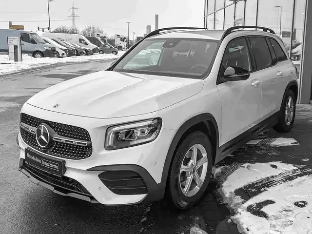 Mercedes-Benz GLB 200