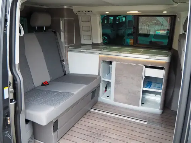 Volkswagen T6.1 California
