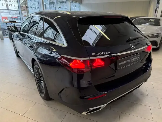 Mercedes-Benz E 300
