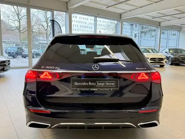 Mercedes-Benz E 300