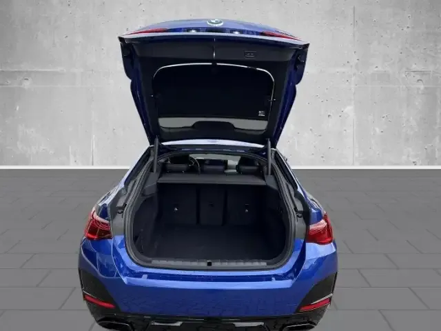 BMW 440
