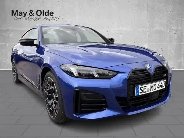 BMW 440