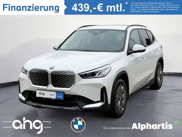 BMW iX1