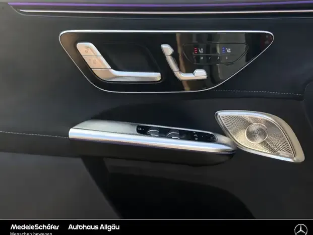 Mercedes-Benz EQE SUV