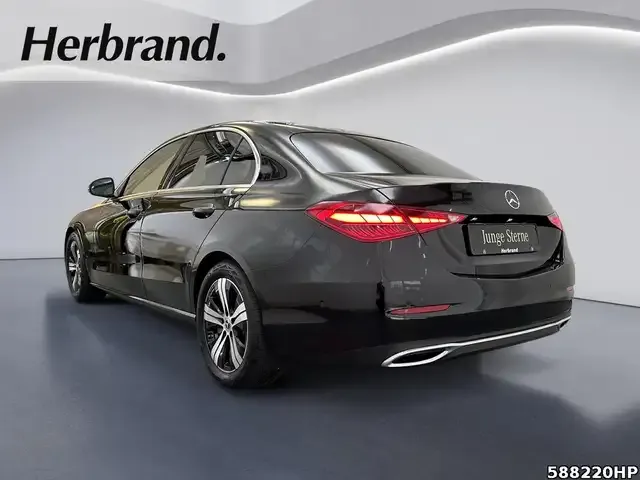 Mercedes-Benz C 220