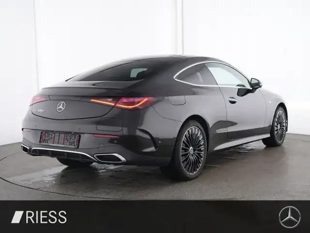 Mercedes-Benz CLE 300