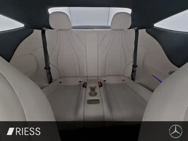 Mercedes-Benz CLE 300