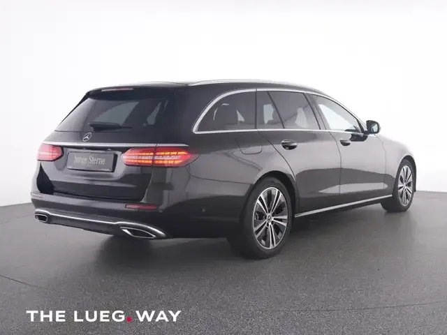 Mercedes-Benz E 400