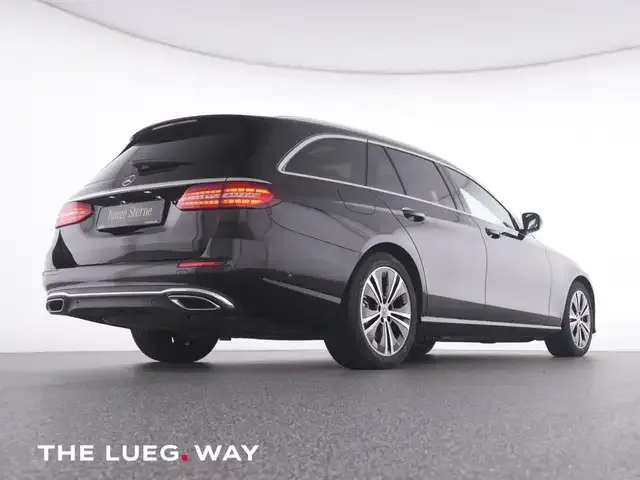 Mercedes-Benz E 400