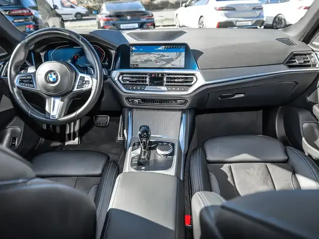 BMW 440
