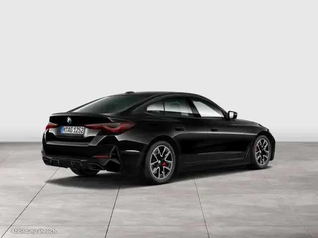 BMW 440