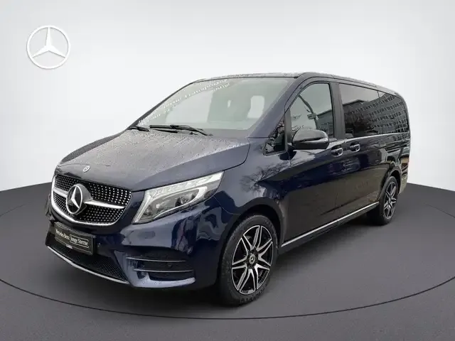 Mercedes-Benz V 250