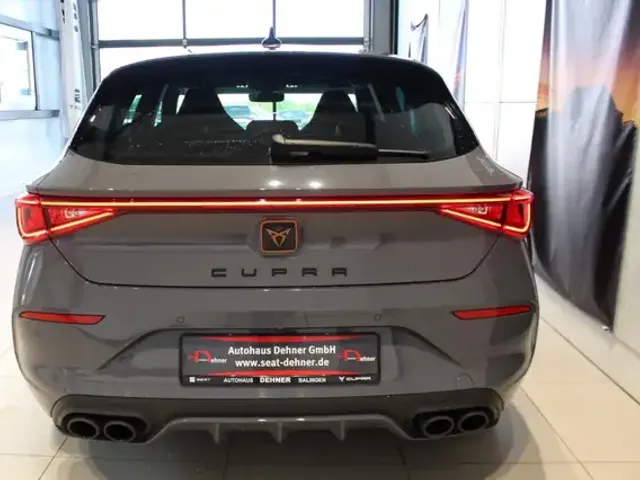 CUPRA Leon