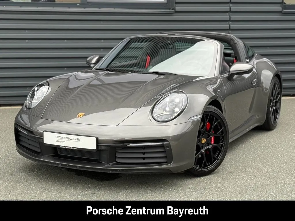 Porsche 992